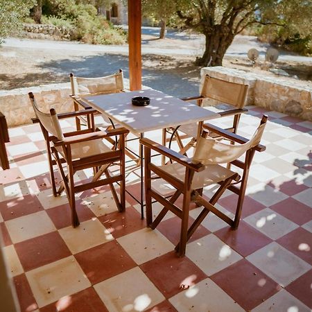 Seafront Traditional Stone House In Sunset Olive Grove - B Alyfanta 外观 照片